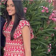 Profesora de inglés , para niños de la ESO , primaria y bachillerato . Soy una chica de 18 años ,amable y responsable (islantilla)